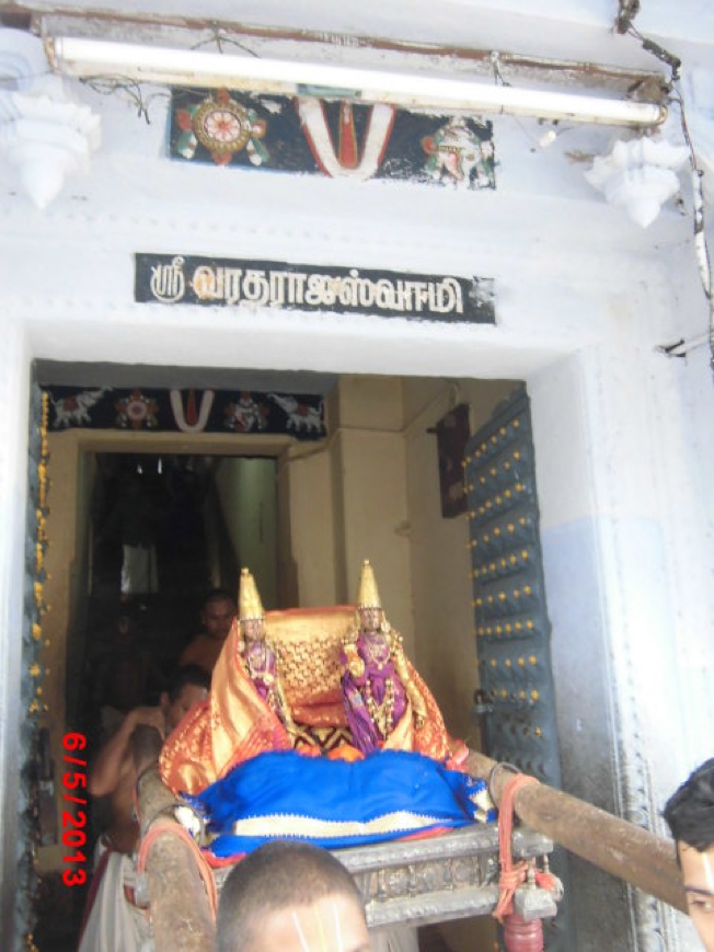 Kanchi Sri Perarulalan - Vijaya Varudam - Chaithra Krishna Eakadasi Purappadu_2013-03