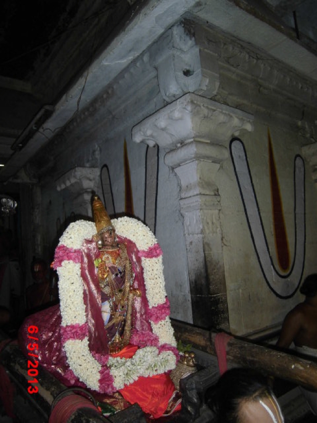 Kanchi Sri Perarulalan - Vijaya Varudam - Chaithra Krishna Eakadasi Purappadu_2013-16