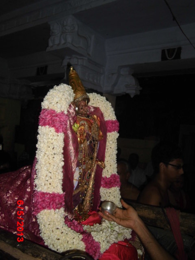 Kanchi Sri Perarulalan - Vijaya Varudam - Chaithra Krishna Eakadasi Purappadu_2013-26