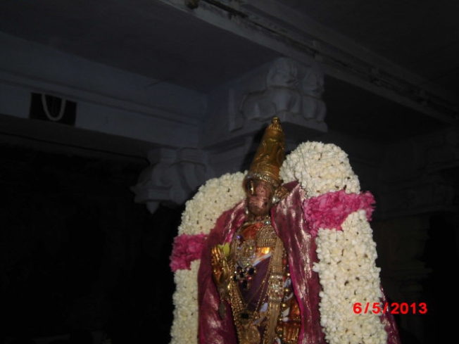 Kanchi Sri Perarulalan - Vijaya Varudam - Chaithra Krishna Eakadasi Purappadu_2013-27