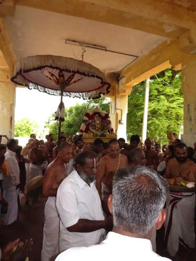 Thiruvahindrapuram_Swami Desikan_Vasantotsavam_2013_Day9and10_09