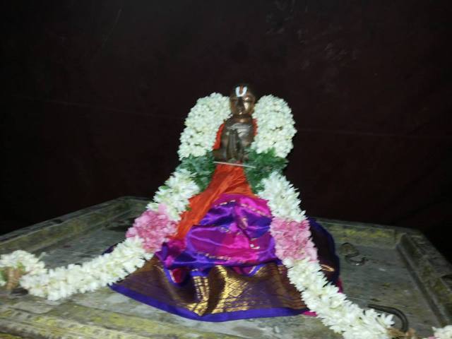 Alavandhaar Sattrumurai Thiruvaheendrapuram 8