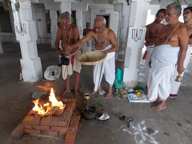 Thirupavithrotsavam Kapisthalam 2013_19