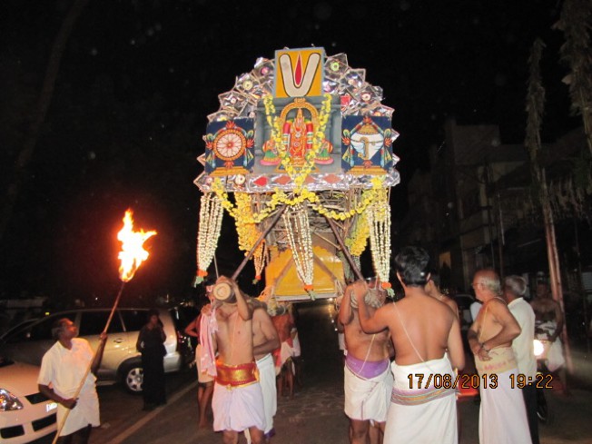 Srirangam_Swami Desikan_Thiruvaadipooram_2013_0014