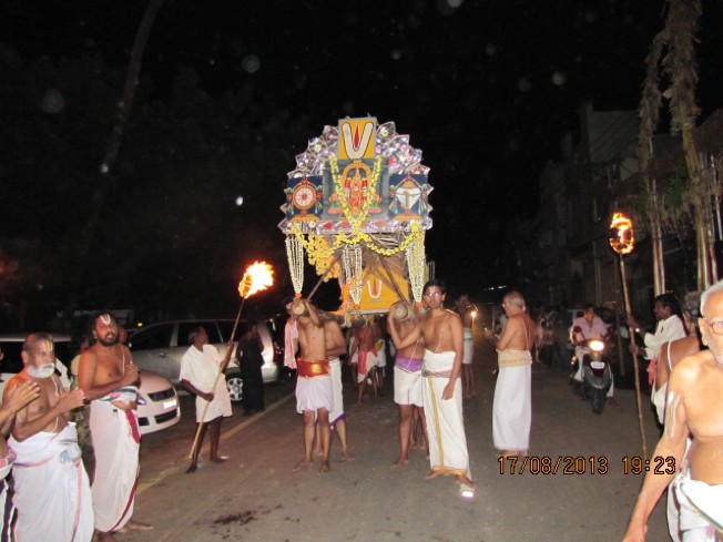Srirangam_Swami Desikan_Thiruvaadipooram_2013_0015