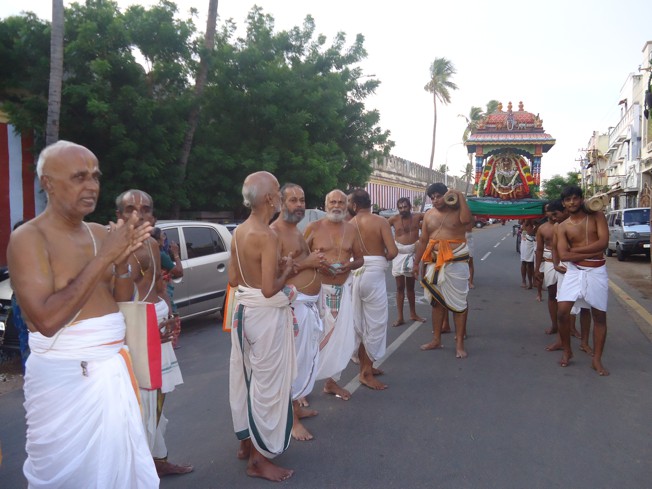 Srirangam_Swami Desikan_Thiruvaadipooram_2013_09