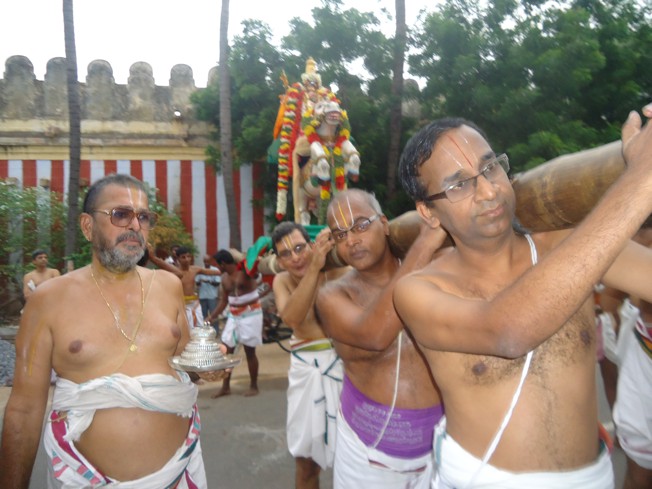 Srirangam_Thiruvaadipooram_Desikan Sannidhi_34