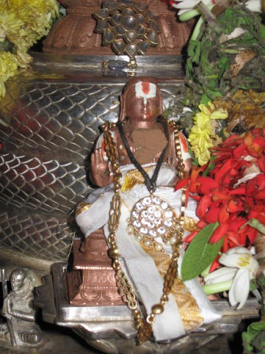 Onnana Koil Kandadai Vaadula Desika Annan Swamigal