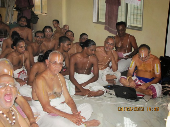 SriRajagopura Sadhakathil Book release Srirangam 2013-28