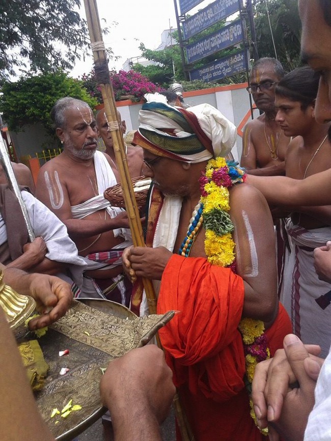 Azhagiyasingar Pattana Pravesam and Mangalasasanam at Melukote 2013-23