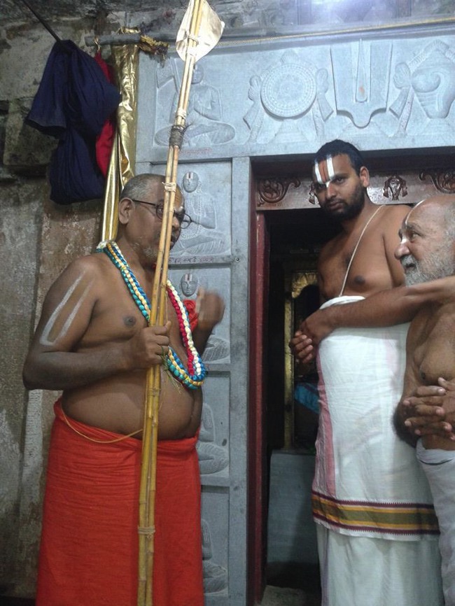 Azhagiyasingar Pattana Pravesam and Mangalasasanam at Melukote 2013-31