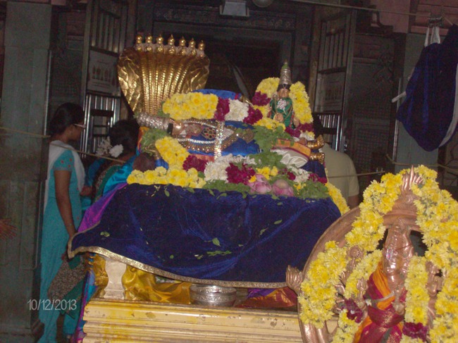 Nanganallur Navaneetha Krishnar sannathi Navarthiri ursavam 2013 day 8-00