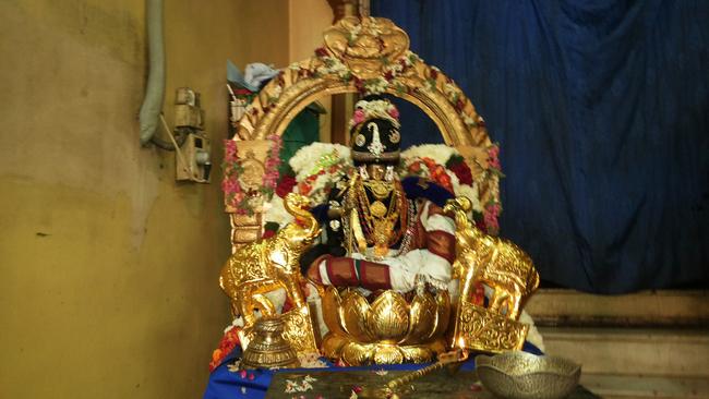 New Delhi Vaikunthanathanji Perumal Navarathiri utsavam 2013 day 4 ,5 -7