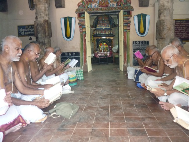 Srirangam Swami desikan Ull sannathi Utsavam 2013  day 5- 15