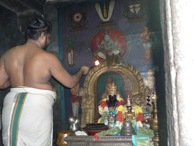 Srirangam ull Desikan Sannathi Thirunakshatra utsvam day 11  2013 -11