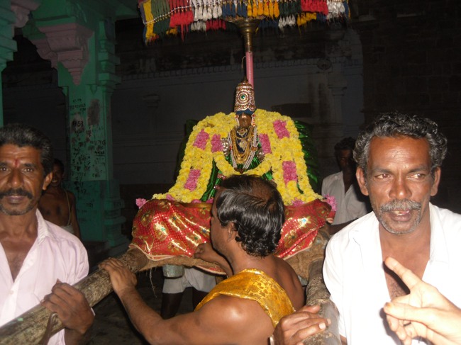Thirukannamagai Navarathiri Utsavam Day 4 2013-04