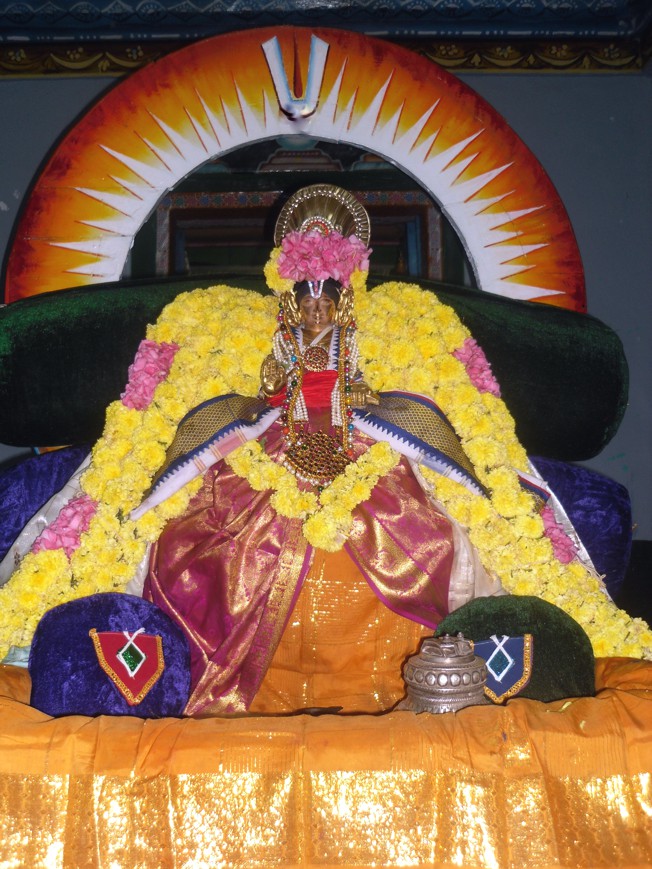 Thirukannamangai_Swami Desikan_Day1_03