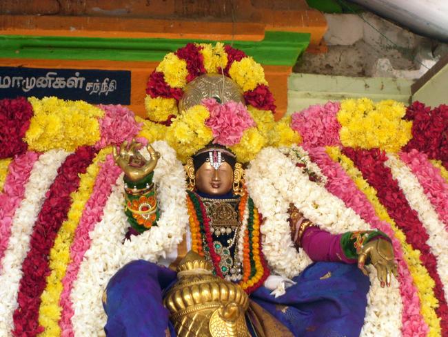 Thirukkannamangai Udhaya Garuda Sevai on pavithrotsavam day 3 2013 -26