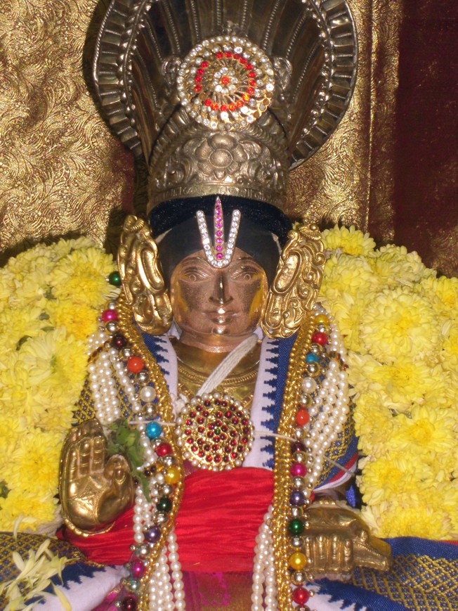 Thirukkannamangai_Swami Desikan_day1_05
