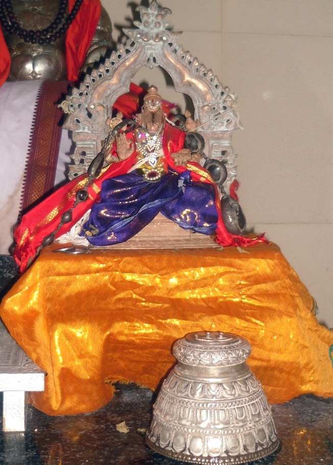 Thirukkannamangai_Swami Desikan_day1_12
