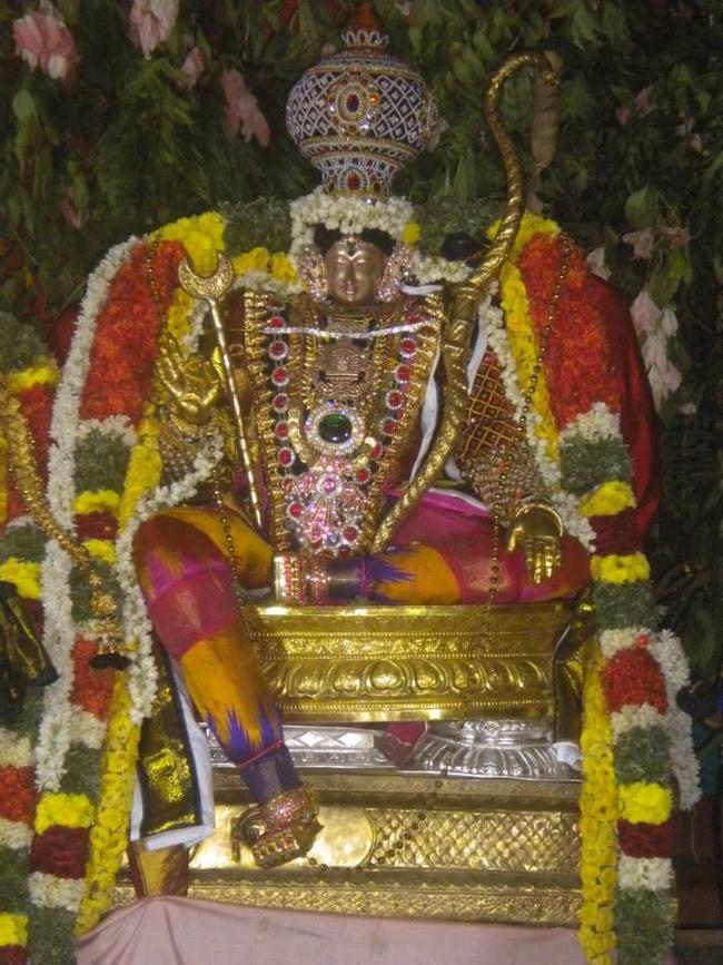 Thirukudanthai Ramaswamy Temple Navarathiri Utsavam 2013 day 4-03