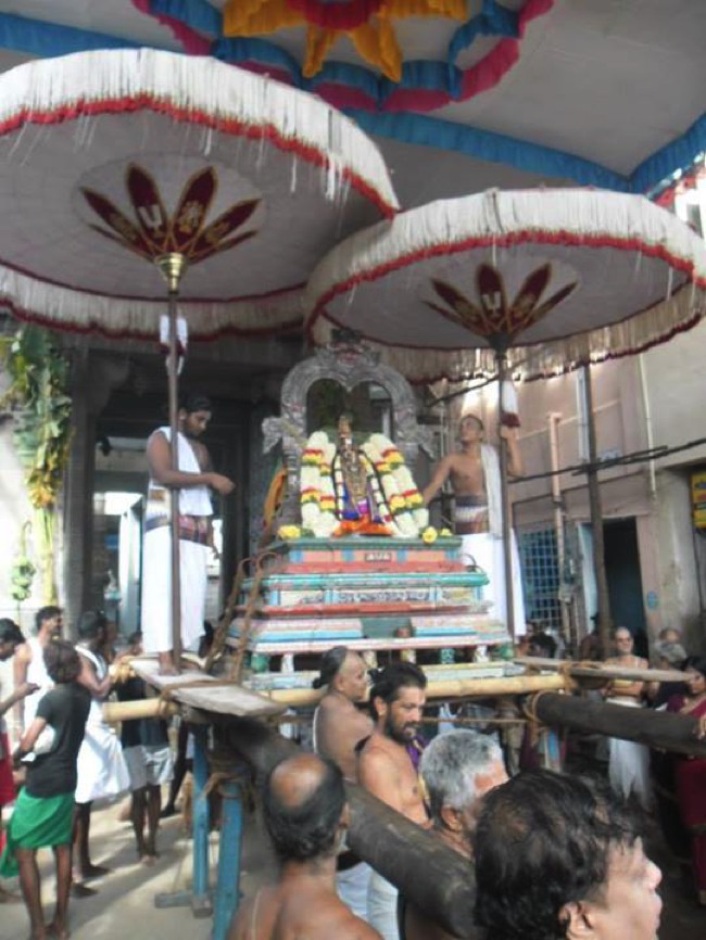 Peyazhwar avatara Utsavam commences 2013-12