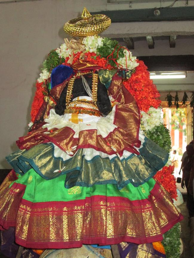 Srirangam Poundarikrapuram Swami Desikan utsavam  yanai vahanam - 2013 -02