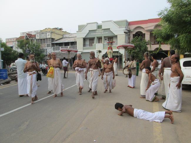 Srirangam Poundarikrapuram Swami Desikan utsavam  yanai vahanam - 2013 -23
