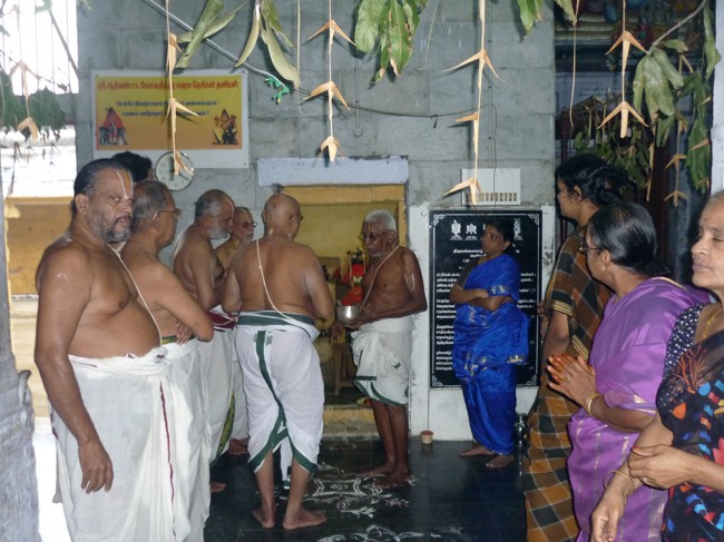 Thirukettai Sri Adhivan Satakopan Thirumanjanam srirangam 2013-10