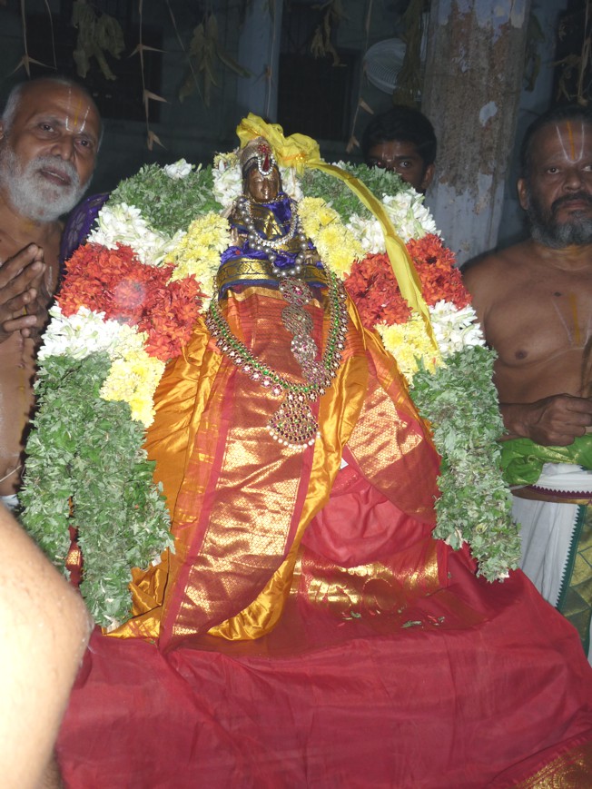 Swami Desikan_Srirangam_Paduka_065