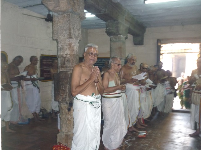 Swami Desikan_Srirangam_Paduka_090