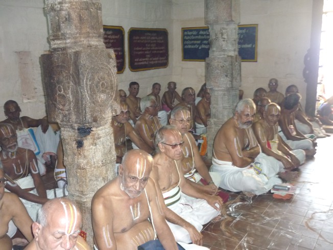 Swami Desikan_Srirangam_Paduka_112