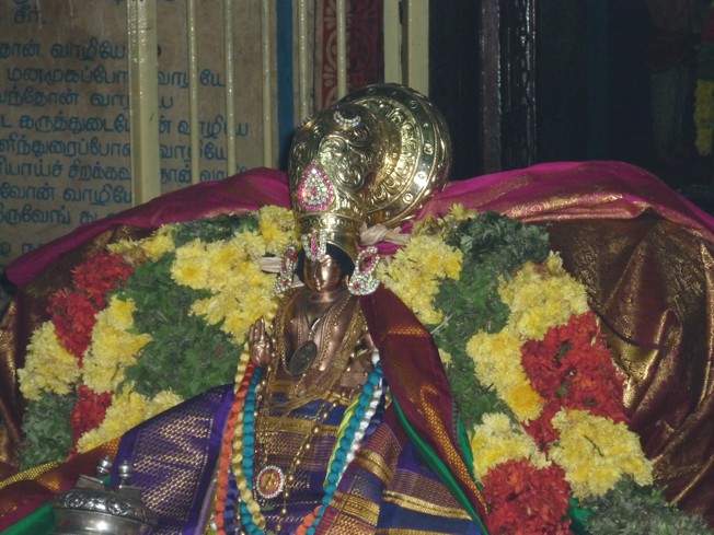 Swami Desikan_Srirangam_Paduka_123