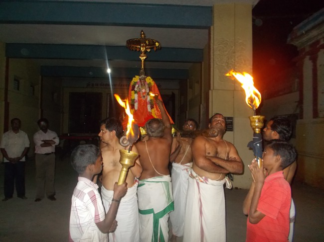 Therazhundur Amuraviappan Margazhi Ekadasi Purappadu 2013--03