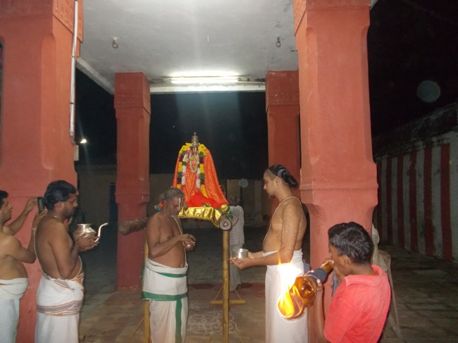 Therazhundur Amuraviappan Margazhi Ekadasi Purappadu 2013--05