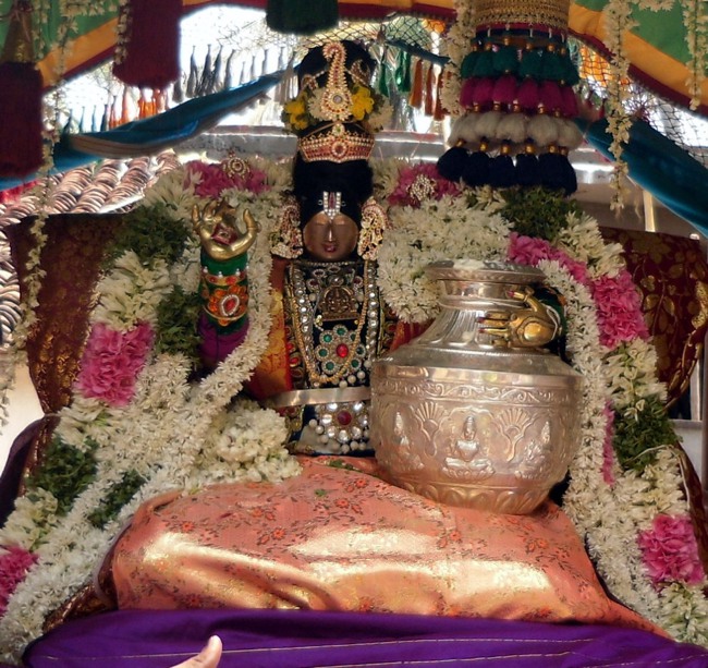 Thirukannamangai  Thiruadhyayana  Utsavam  2013-08