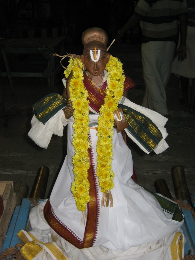 Thirukudanthai  Aravamudan Sannathi Thiruadhyayana Utsavam Gandharvan Kodai 2013--21