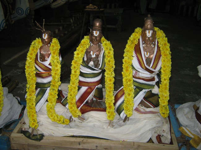 Thirukudanthai  Aravamudan Sannathi Thiruadhyayana Utsavam Gandharvan Kodai 2013--22