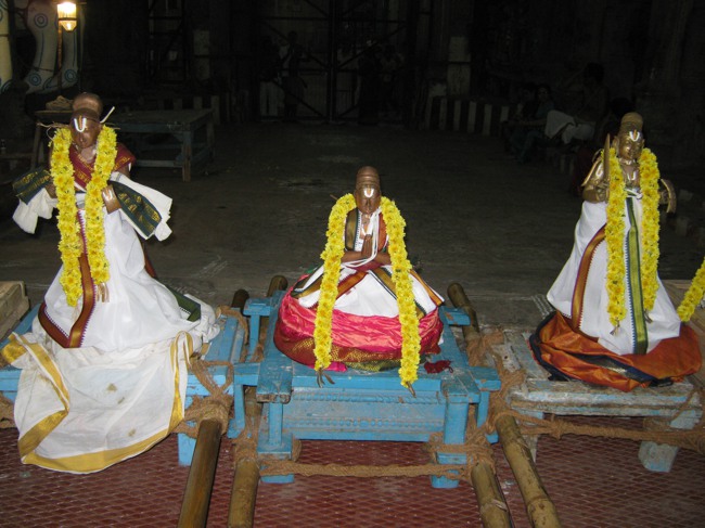 Thirukudanthai  Aravamudan Sannathi Thiruadhyayana Utsavam Gandharvan Kodai 2013--29