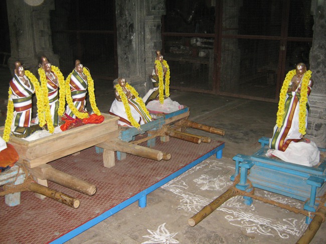 Thirukudanthai  Aravamudan Sannathi Thiruadhyayana Utsavam Gandharvan Kodai 2013--30