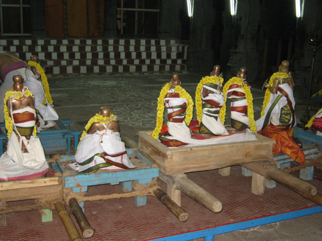 Thirukudanthai  Aravamudan Sannathi Thiruadhyayana Utsavam Gandharvan Kodai 2013--31