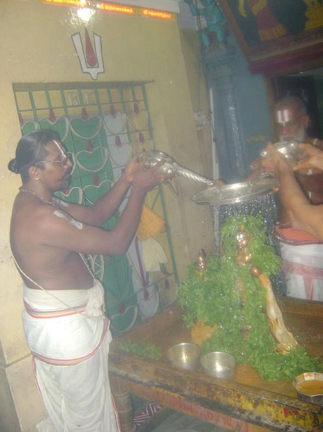Thirumangai Azhwar Thirunakshatram at Aminjikarai Varadar sannathi 2013 -12