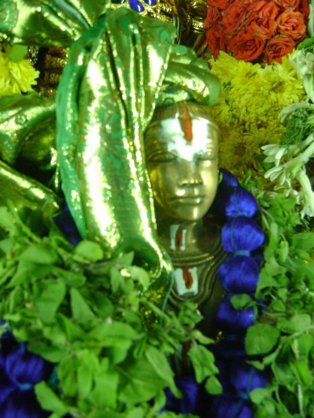 Aminjikarai Prasanna varadar temple Nammazhwar THiruvadi thozhal 2014  -20 - Copy_640x853