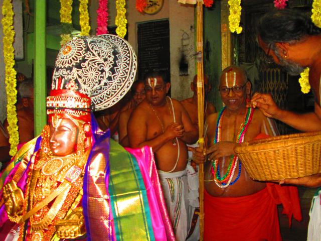 Anushtana Kula Utsavam Kanchipuram-302