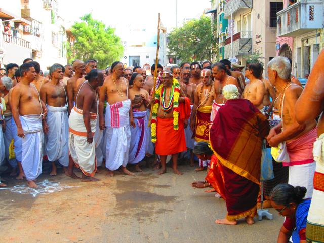 Azhagiyasingar_Mangalasasanam_Thiruvallikeni-177
