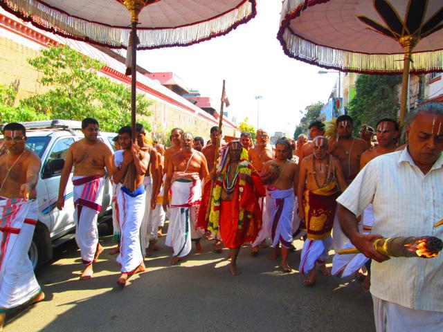 Azhagiyasingar_Mangalasasanam_Thiruvallikeni-204