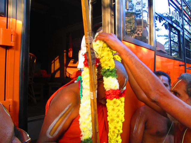 Azhagiyasingar_Pattinapravesam_Thiruvallikeni-041