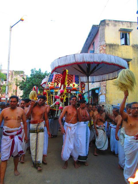Azhagiyasingar_Pattinapravesam_Thiruvallikeni-161