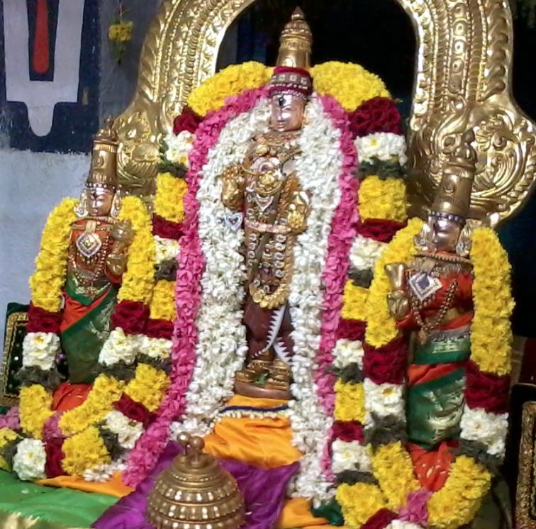 Iyarpa Satrumurai at Thiruvelukkai 2014  -7