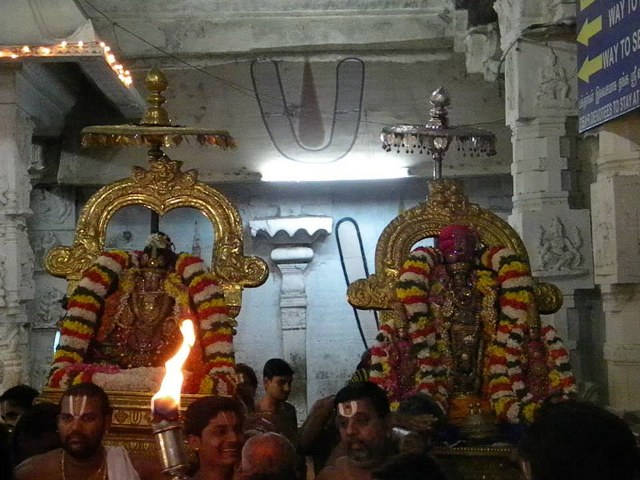 Kanchi Devaperumal Theppotsavam at Ananta Saras Day 3  2014 -04_640x480